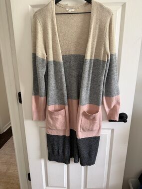 Maurices Colorblock Long Open-Front Cardigan in Cream, Gray & Pink